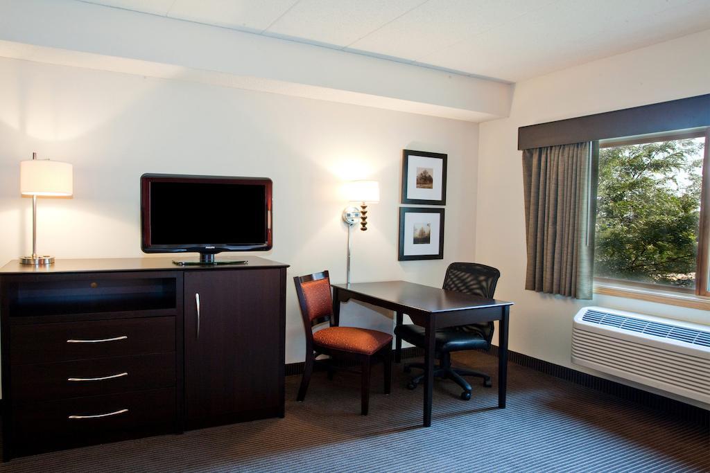 Americinn By Wyndham Chanhassen Zewnętrze zdjęcie