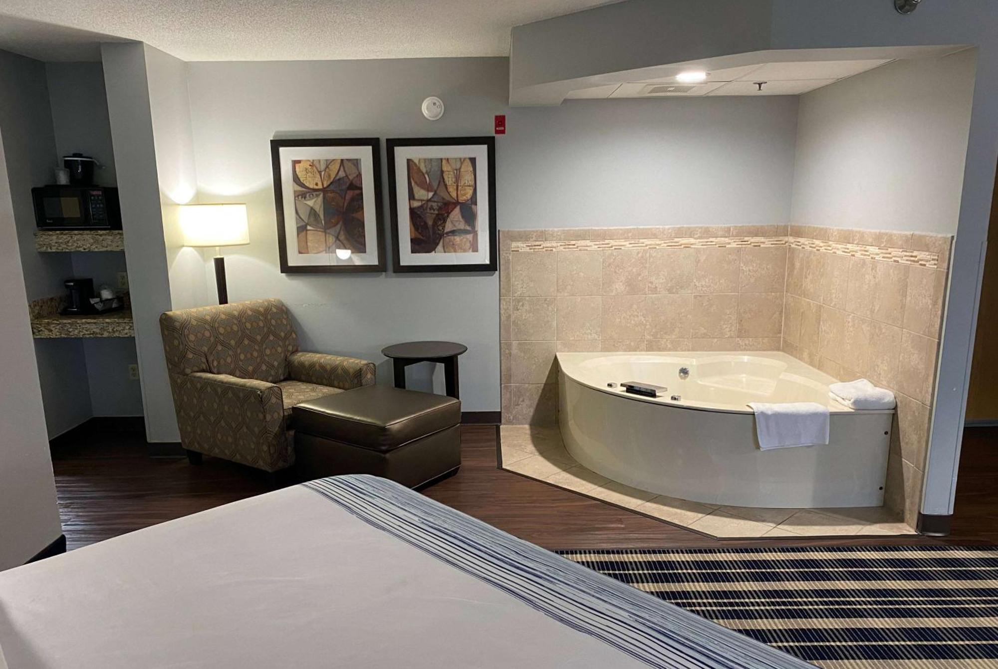 Americinn By Wyndham Chanhassen Zewnętrze zdjęcie