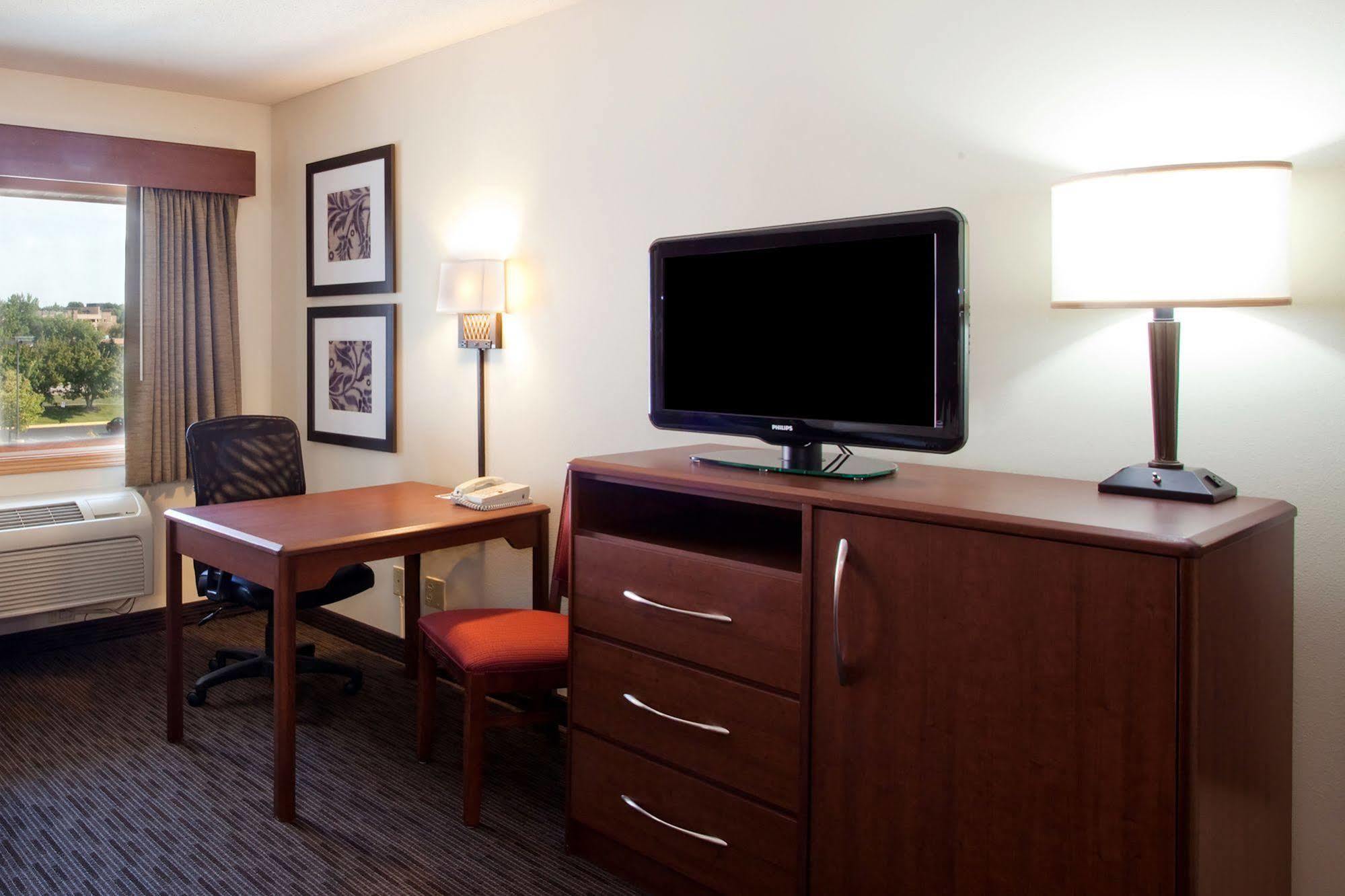 Americinn By Wyndham Chanhassen Zewnętrze zdjęcie